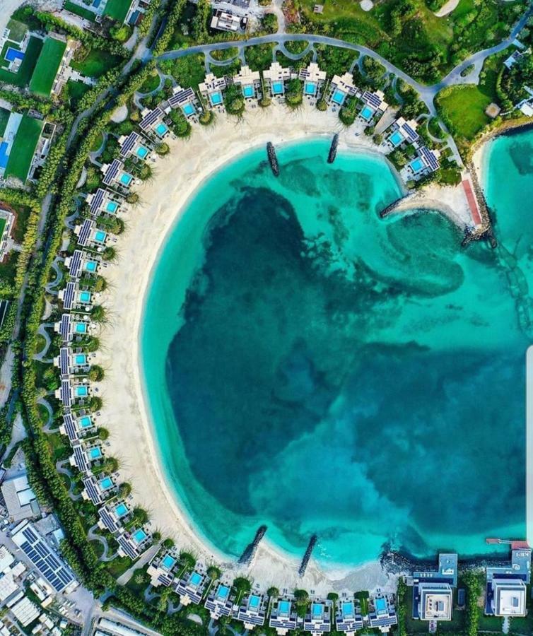 Nurai Island, Saadiyat Hotel Abu Dhabi Buitenkant foto Aerial view of the resort